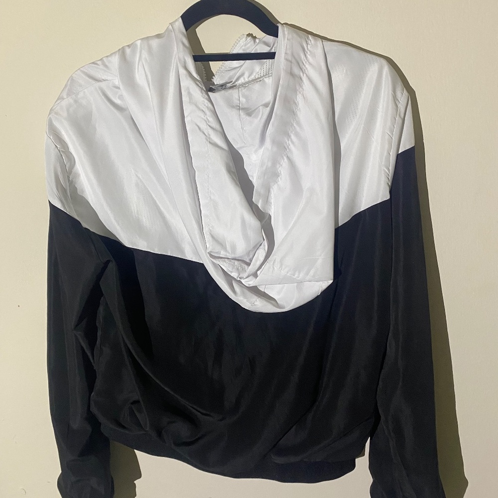 Wind Breaker - Picture 2 of 2